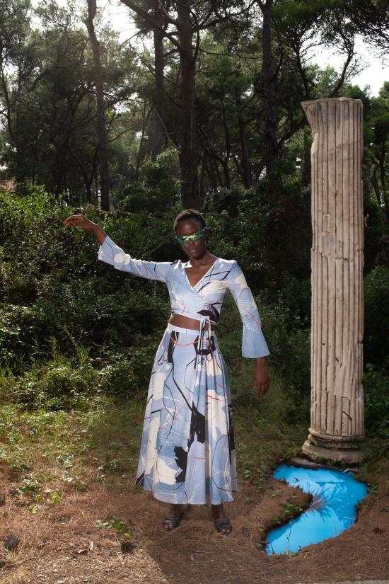  Untitled in Motion 롱 스커트 제목 없음 움직이는 브리즈 스커트 잉크 꽃 - OTHER BRANDS