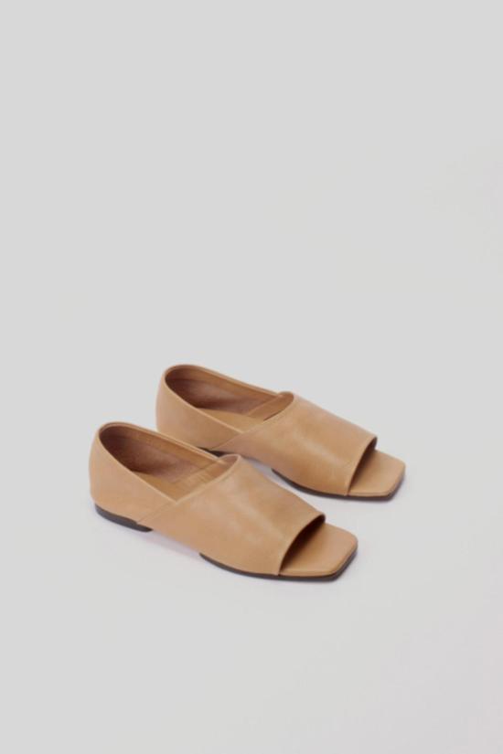  어바웃 아리안느 플랫 슈즈 아리안 마누 샌들 두나 소개 - ABOUT ARIANNE