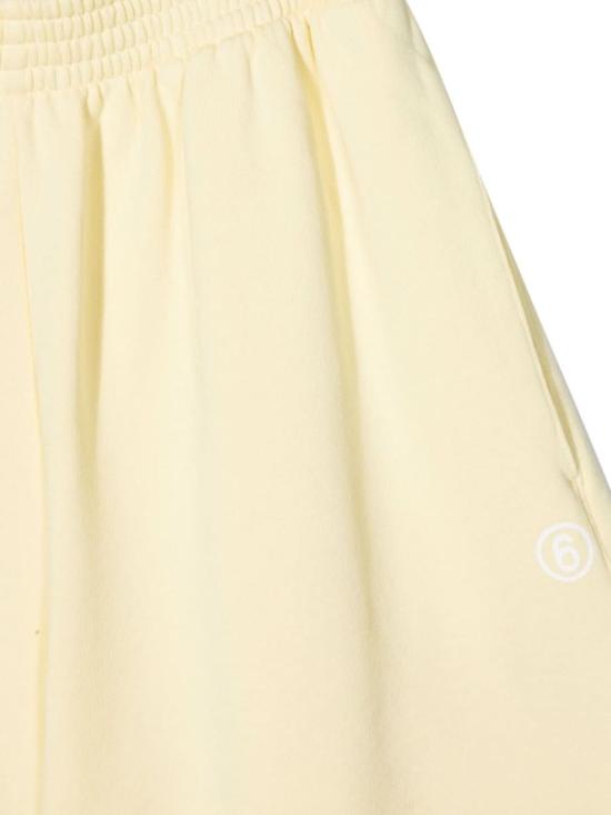  [키즈] MM6 메종마르지엘라 쇼츠/버뮤다 메종 마르지엘라 키즈 MM6 코튼 쇼츠 옐로우 - MM6 MAISON MARGIELA