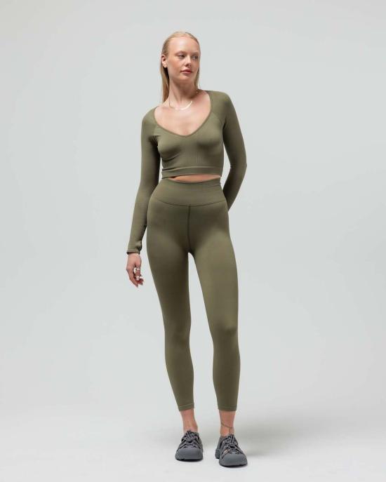  Reformer 긴팔 티셔츠 리포머 브이넥 긴팔 크롭탑 - REFORMER