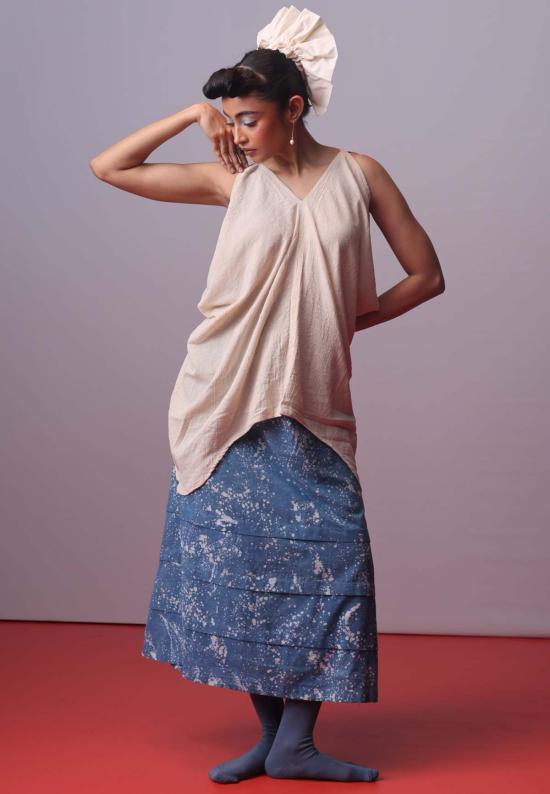  이키비 블라우스 문워시 사이드 카울 탑 오프 화이트 - IKKIVI