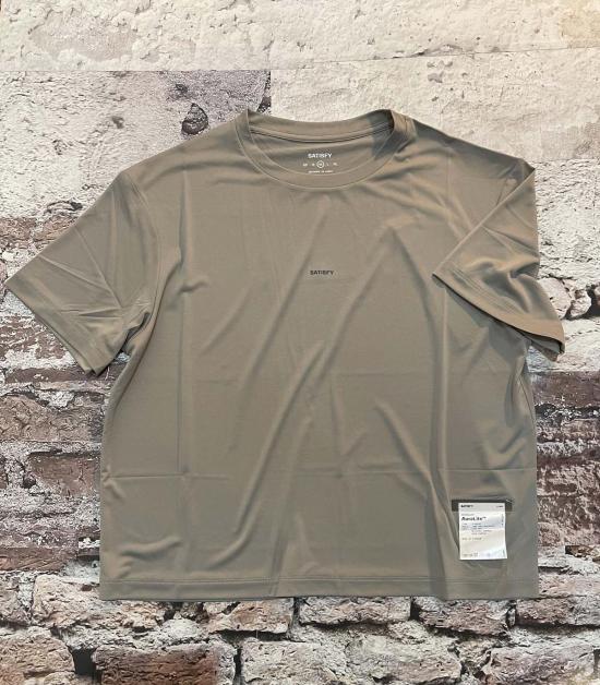  새티스파이 반팔 티셔츠 Satisfy Aura Lite 티 알루미늄