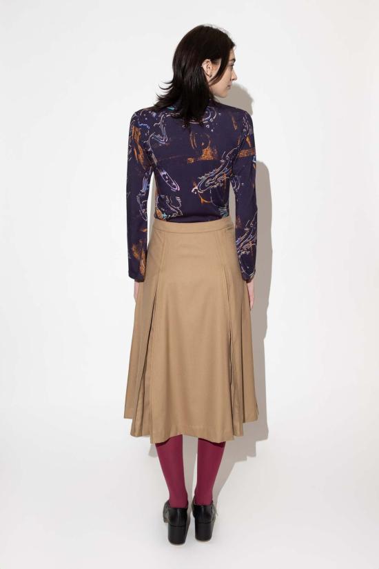  언타이틀드 인 모션 터틀넥 무제 인 모션 오르마  아파리티에 - UNTITLED IN MOTION