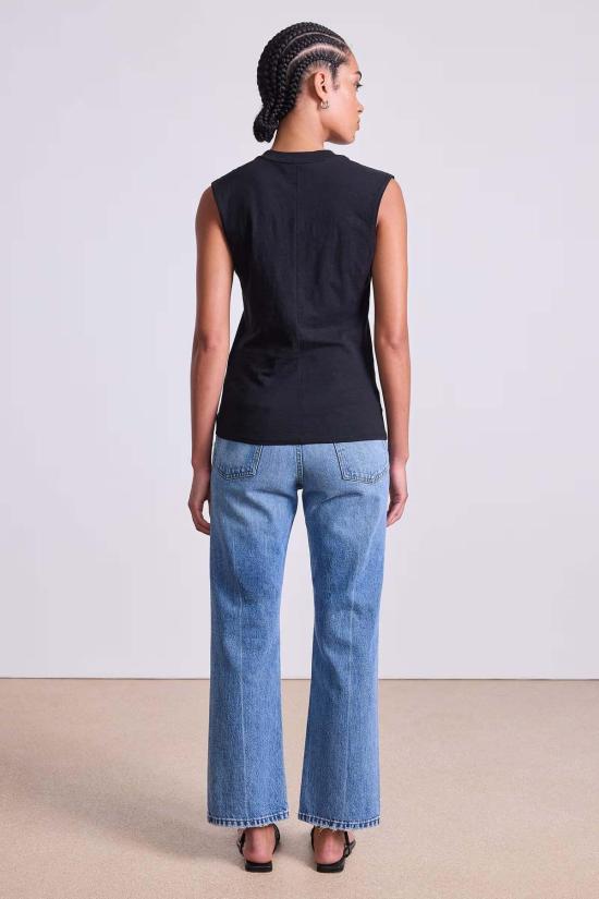  어피스 어파트 민소매 티셔츠 어피스 아파트 포르테 티셔츠 블랙 - APIECE APART