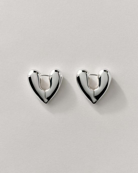  아니카 이네즈 이어링 하트 후프 골드/실버