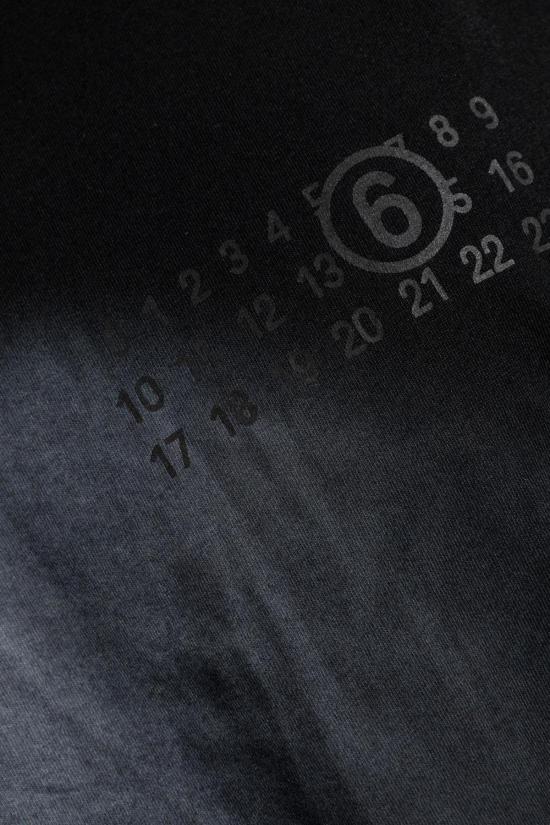  MM6 메종마르지엘라 반팔 티셔츠 Mm6 메종 마르지엘라 프린트 티셔츠 블랙/블루 - MM6 MAISON MARGIELA