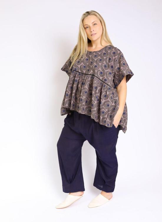  시크 콜렉티브 블라우스 Seek Collective Zoe Top Mocha Swirls - SEEK COLLECTIVE