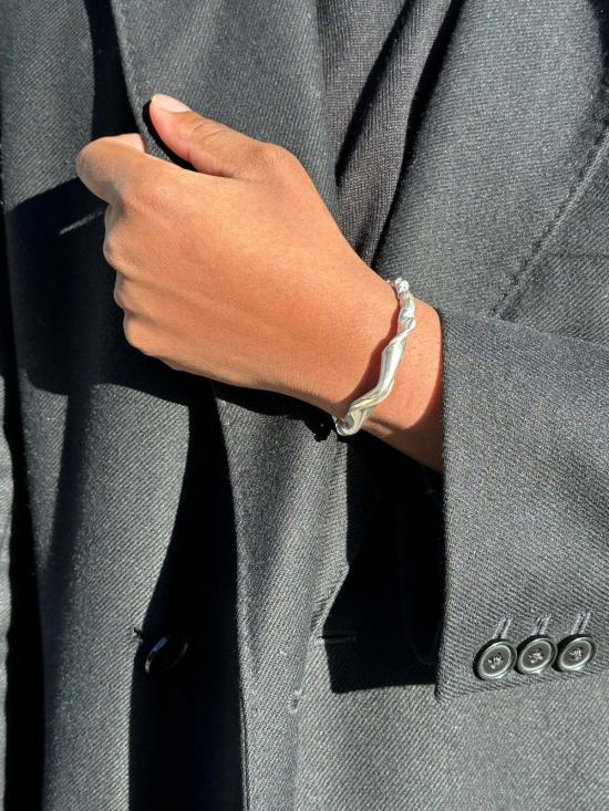  레이어스 팔찌 트위스티드 웨이브 커프 - LLAYERS