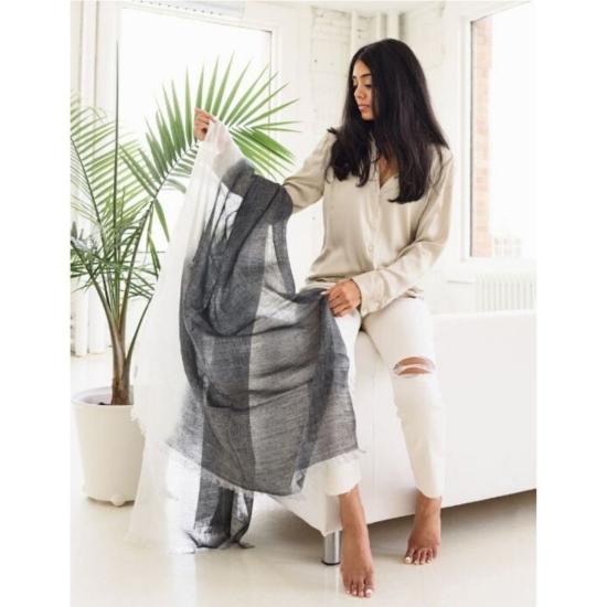  베리어슬리 머플러/스카프 다양한 화강암 블랙 화이트 옴브레 스카프 화강암 - VARIOUSLY