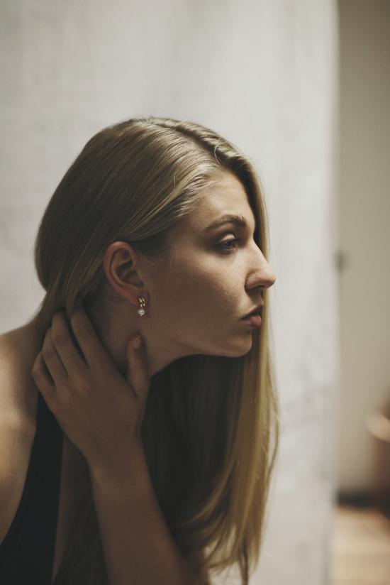  Uni 이어링 유니 주얼리 루아 스터드 귀걸이 - OTHER BRANDS