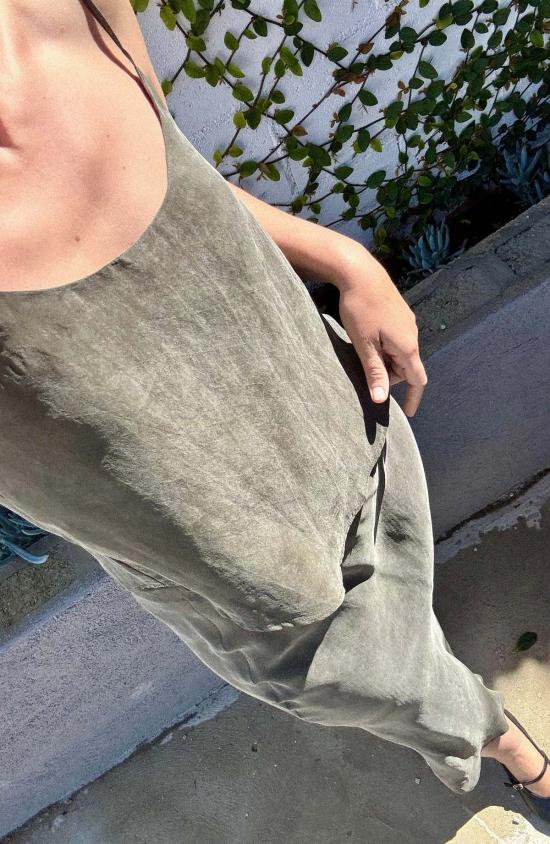  네라네제 민소매 티셔츠 네라네세 스텔라 탑 아미