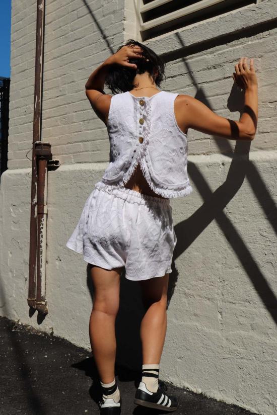  b more 숏팬츠 B More 루즈핏 업사이클링 쇼츠 오프화이트 - OTHER BRANDS