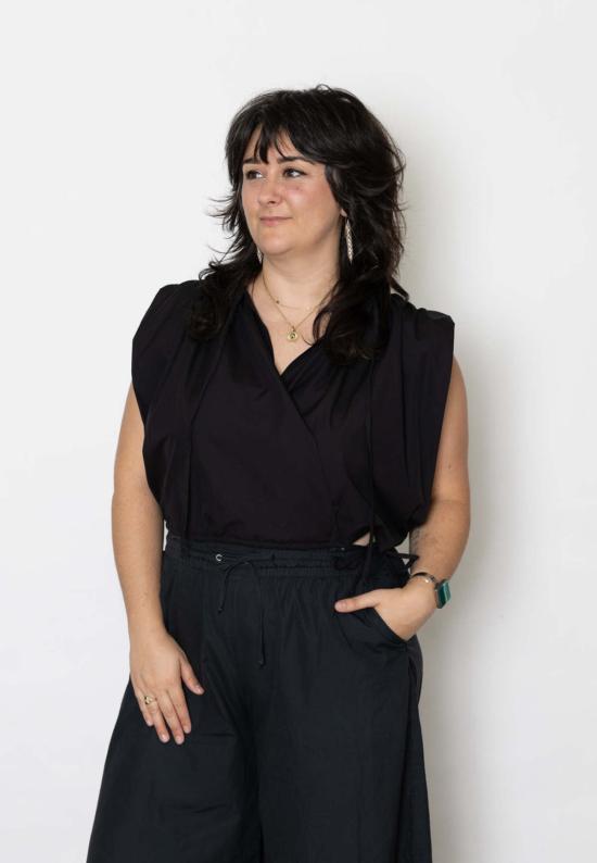  에스비제이 오스틴 민소매 티셔츠 Sbj 오스틴 로즈 탑 - SBJ AUSTIN