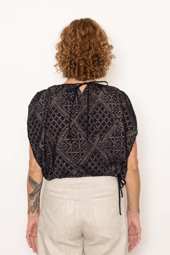  에스비제이 오스틴 민소매 티셔츠 Sbj 오스틴 로즈 탑 - SBJ AUSTIN