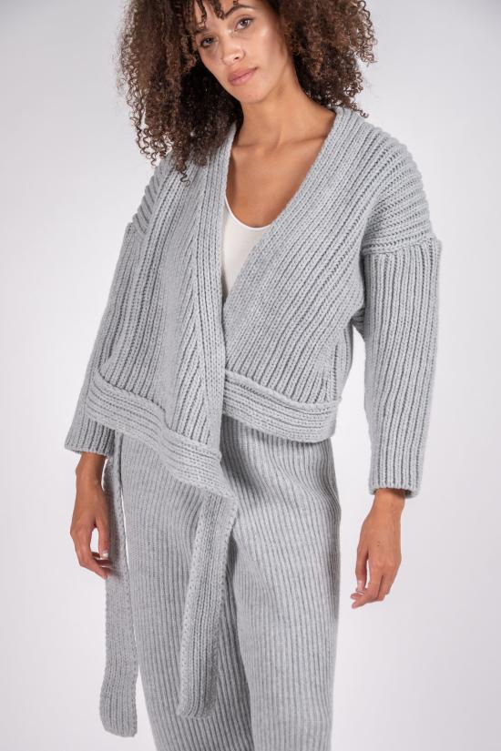  베이스레인지 터틀넥 미아  랩 라이트 그레이