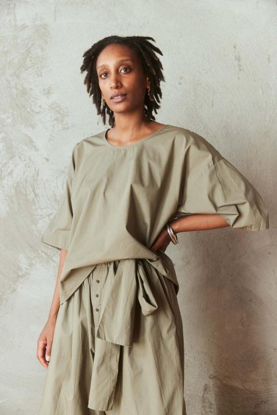  엘사 에스투르지 블라우스 나비 탑 - ELSA ESTURGIE