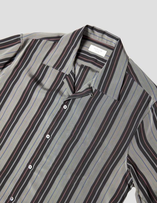  Kapatid NYC 반팔 셔츠 스트라이프 캠프  그레이/블랙 - KAPATID NYC