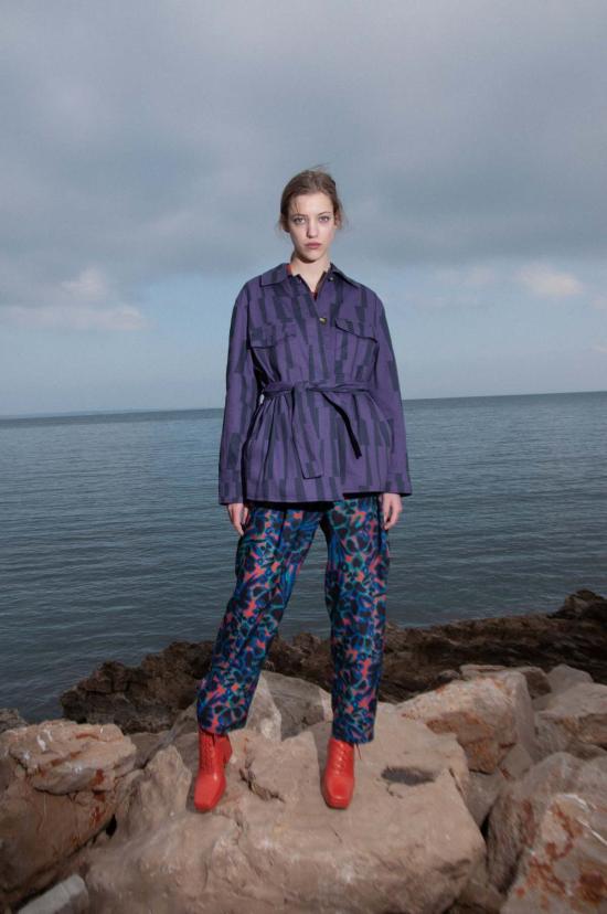  언타이틀드 인 모션 자켓 제목 없음 In Motion Quotidie Jacket Accenda Night