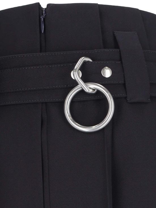  프라다 미디 스커트 로고  블루 - PRADA