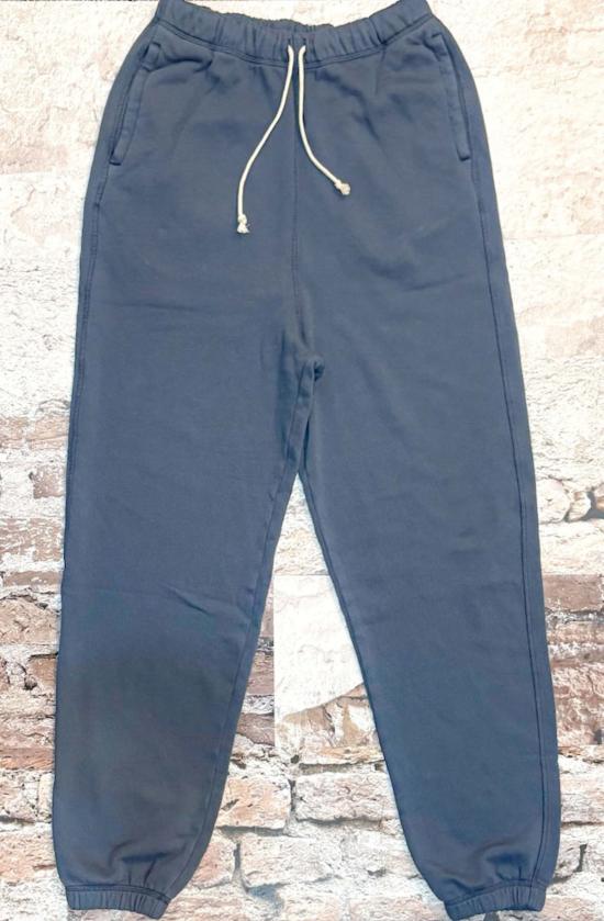  메르츠 비 슈바넨 트레이닝/조거 팬츠 Merz B. Schwanen Sp06 오가닉 9.4온스 릴렉스핏 스웨트팬츠 데님 블루