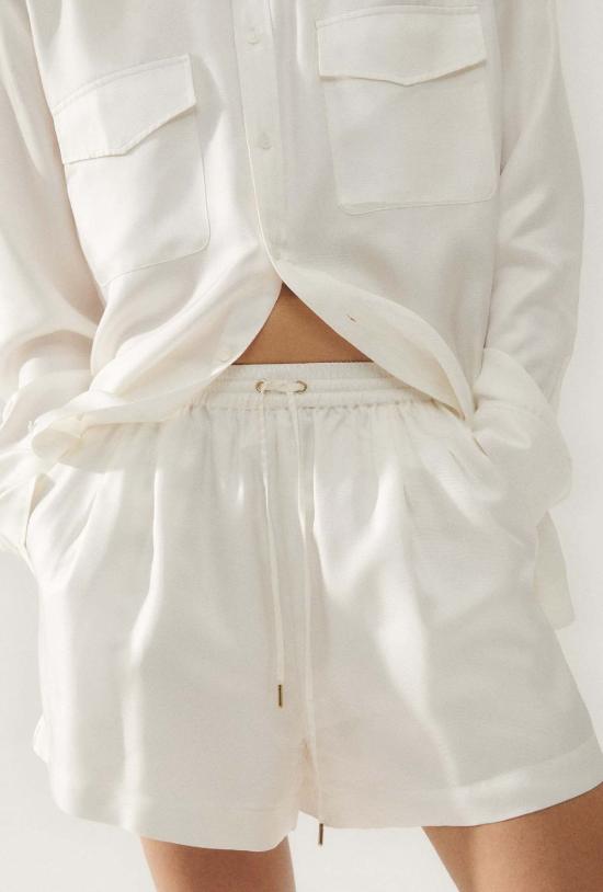  실크 런드리 숏팬츠 트윌 슬라우치 쇼츠 화이트 - SILK LAUNDRY