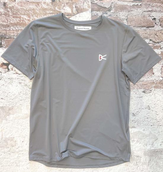  디스트릭트 비전 반팔 티셔츠 경량  카본