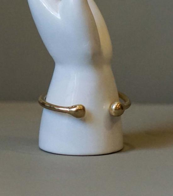  마아아리 커프스 링크/타이 홀더 마아리 볼라 뱅글 - MAAARI