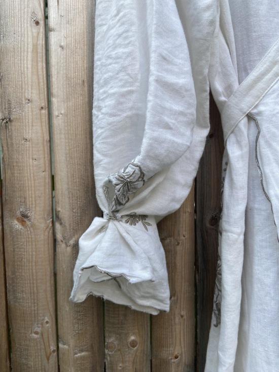  케흘러 오마지오 롱 원피스 칼레 자수 린넨 랩 드레스 - KAHLER OMAGGIO