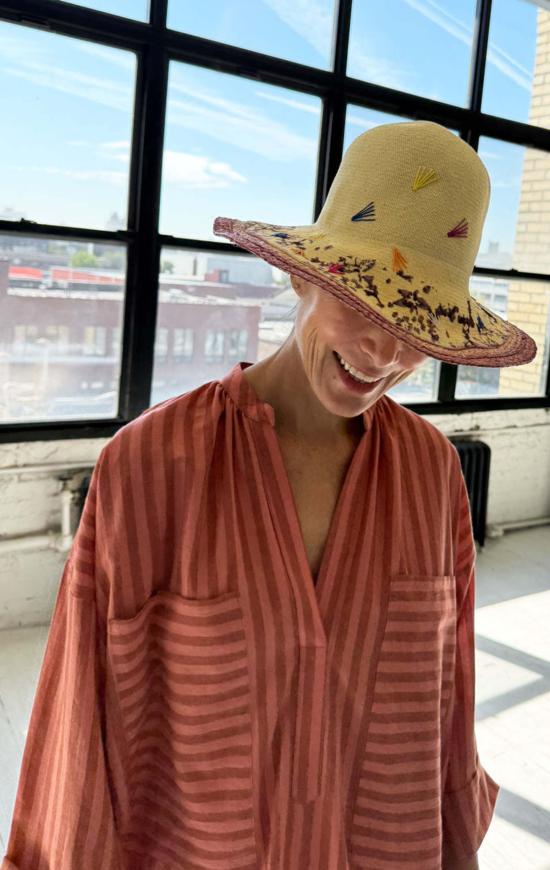  투 롱 원피스 코랄 스트라이프  포켓 카프탄 - TWO