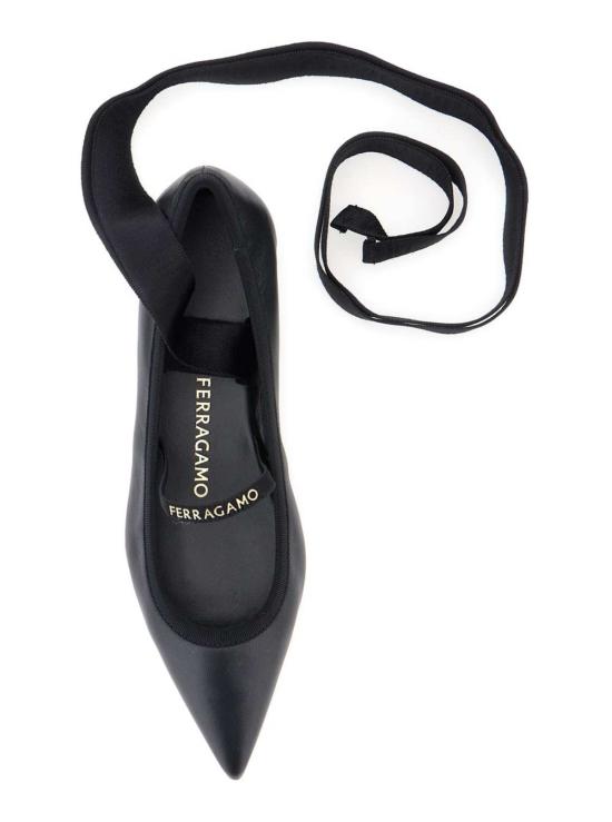  살바토레 페라가모 플랫 슈즈 페라가모 카리체 발레 슈즈 블랙 - SALVATORE FERRAGAMO
