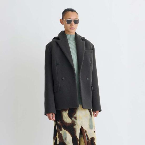  나누슈카 수트 자켓 브리오네 후드 블레이저 미드나잇 그린