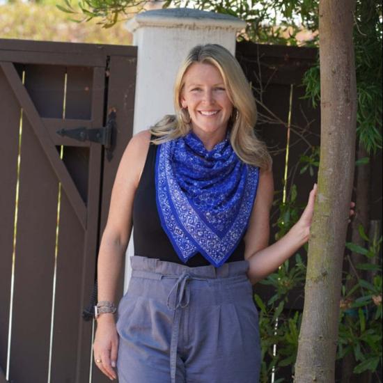  카시 코옵 머플러/스카프 Kasih Coop 라지 핸드 다이 바틱 반다나