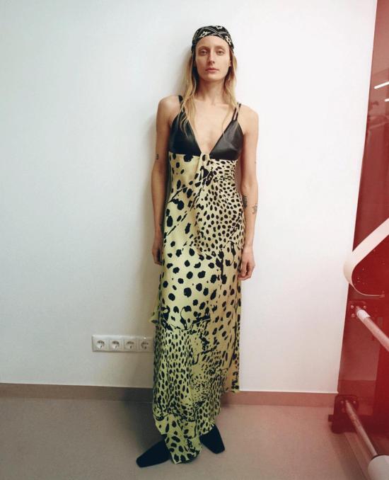  나누슈카 롱 원피스 엘레니 조젯 앤 알트 레더 드레스 치타 블랙 - NANUSHKA