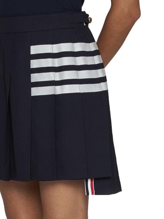  톰브라운 숏 스커트 톰 브라운 플리츠 미니 스커트 네이비 - THOM BROWNE