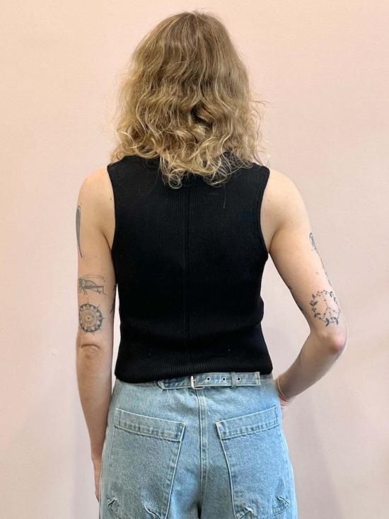  아뜰리에 델핀 민소매 티셔츠 아틀리에 델핀 하이 게이지 컴팩트 - ATELIER DELPHINE