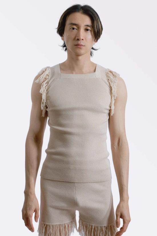  팽 민소매 티셔츠 팡 니트 프린지 탱크 샴페인 - FANG