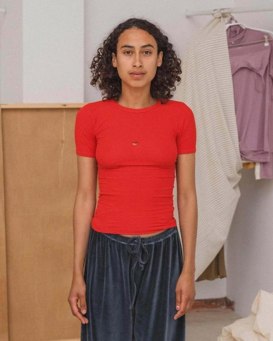  베이스레인지 반팔 티셔츠 하트 티셔츠