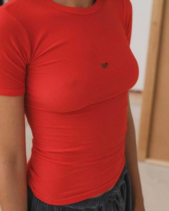  베이스레인지 반팔 티셔츠 하트 티셔츠 - BASERANGE