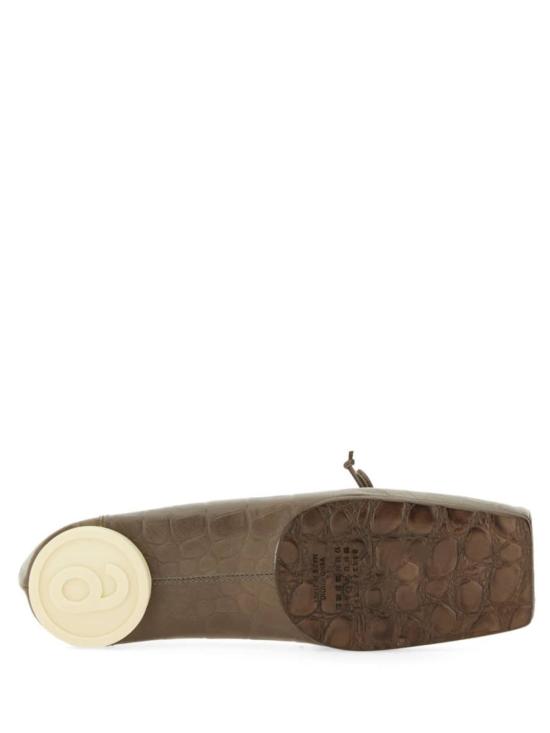  MM6 메종마르지엘라 플랫 슈즈 Mm6 메종 마르지엘라 악어 무늬 가죽 발레리나 플랫 브라운 - MM6 MAISON MARGIELA