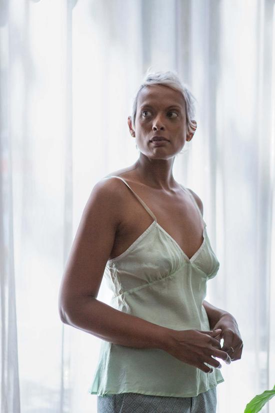  에리카 타노브 캐미솔 에리카 타노프 길다 페탈 실크  제이드