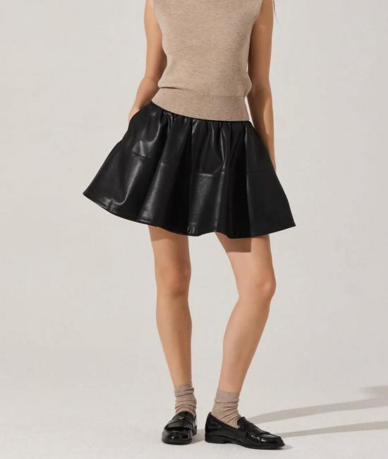  아스트라 더 라벨 숏 스커트 첼시 스커트