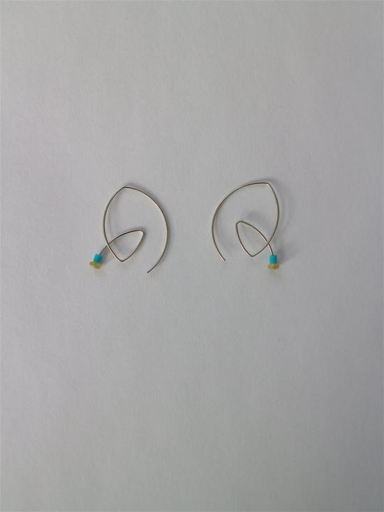  멜리사 맥아더 이어링 터쿼이즈 & 오팔 루프  실버 - MELISSA MCARTHUR