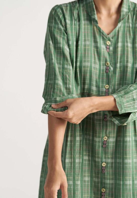  IKKIVI 롱 원피스 이키비 테이블 포 투 드레스 그린 - IKKIVI