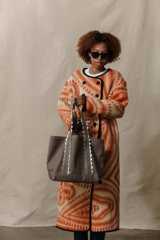  카린 자켓 칼린 롱 브룩스 재킷 - CARLEEN