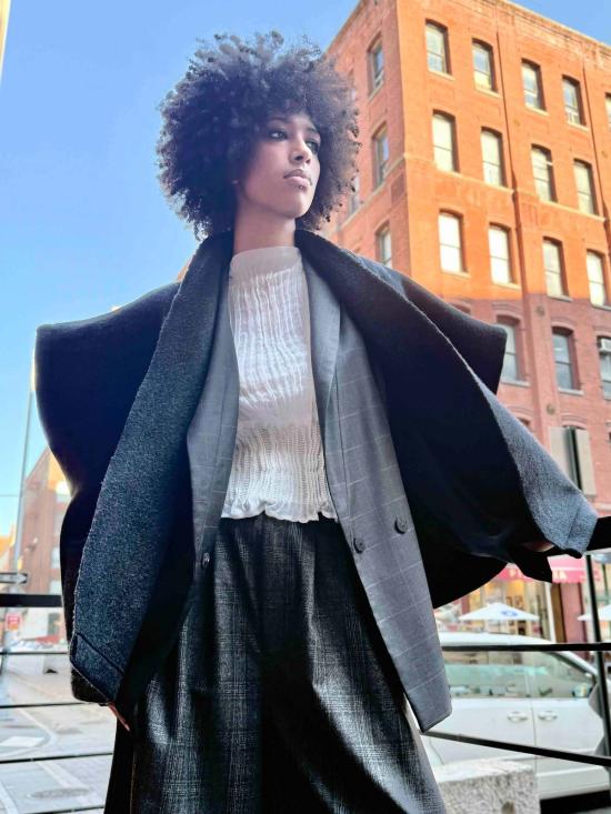  예세이트 블라우스 예사엣 티기스트 탑 화이트