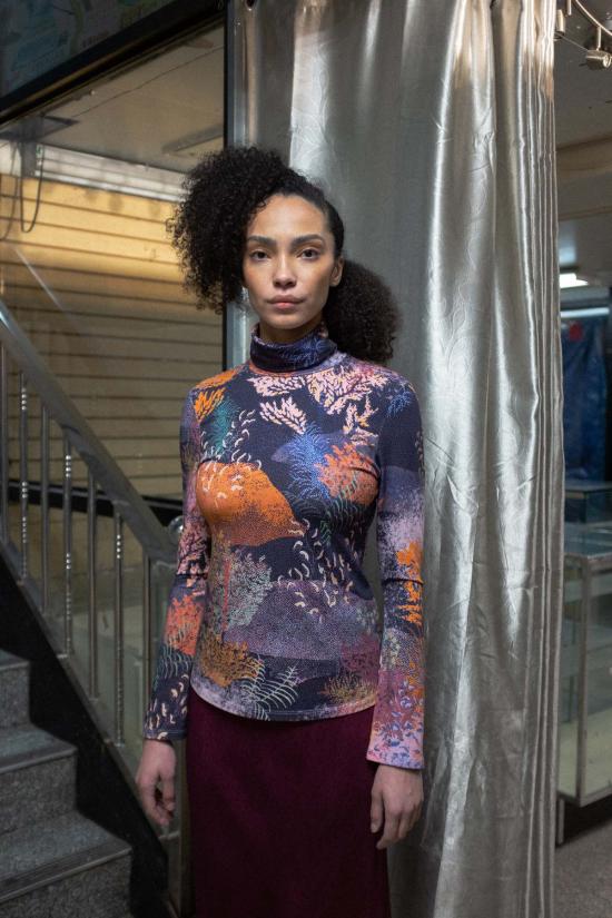  Untitled in Motion 터틀넥 무제 움직임 오르마  트라문타나 - OTHER BRANDS