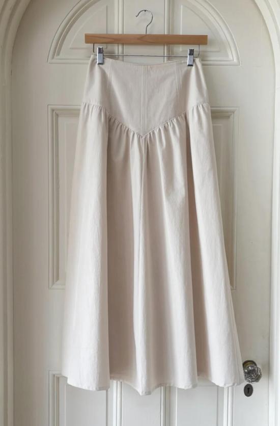  에머슨 프라이 롱 스커트 어 라인 맥시 스커트 화이트 스완 - EMERSON FRY