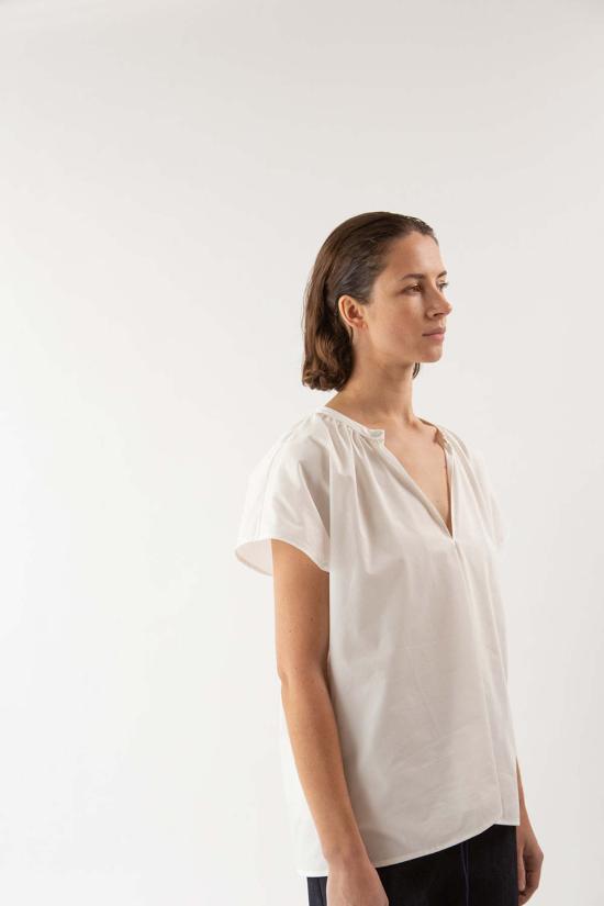  에리카 타노브 블라우스 에리카 타노프 패티 코튼  아이보리 - ERICA TANOV