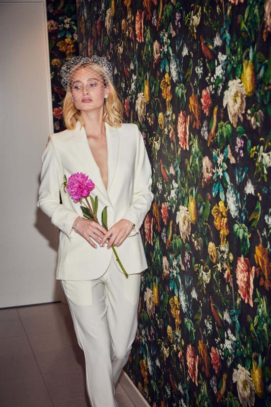  Lindsay Nicholas New York 스트레이트 팬츠 린지 니콜라스 뉴욕 엘리자베스 트라우저 윈터 화이트 - OTHER BRANDS