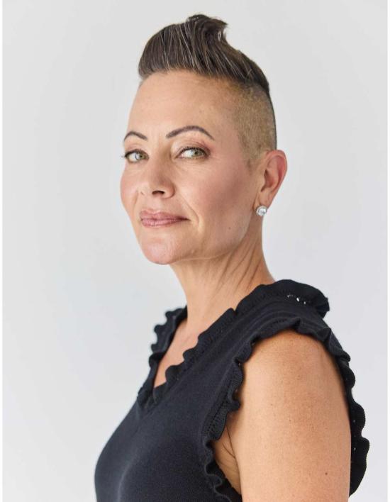  린제이 니콜라스 뉴욕 민소매 티셔츠 린지 니콜라스 뉴욕 프릴 브이넥 쉘탑 블랙 - LINDSAY NICHOLAS NEW YORK